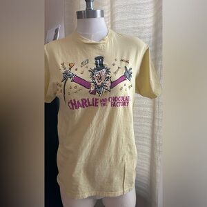 Unisex Charlie and the Chocolate Factory Willy Wonka Graphic Yellow T-Shirt.